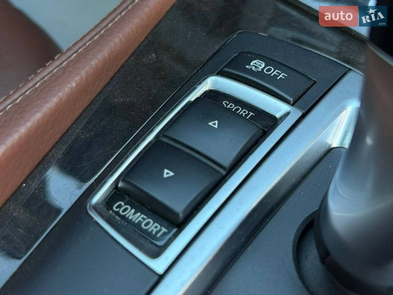 Седан BMW 5 Series 2014 в Одесі