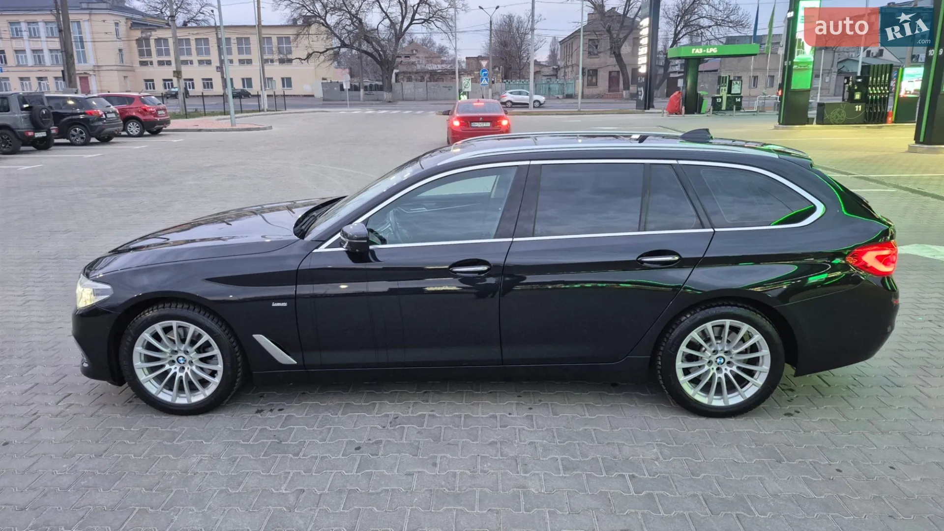 2017 BMW 5er - мініатюра 9