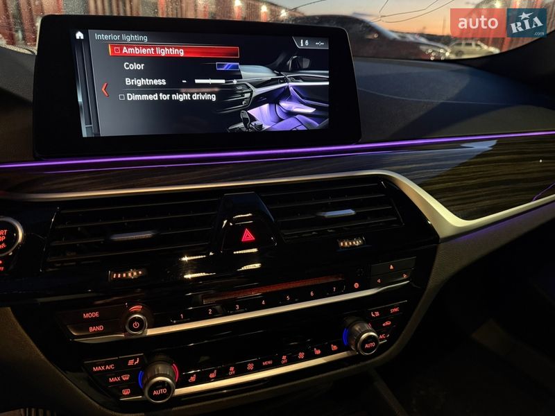 Седан BMW 5 Series 2017 в Львове фото 31 Седан BMW 5 Series 2017 в Львове