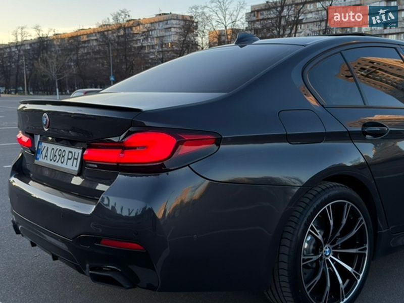 Седан BMW 5 Series 2017 в Києві