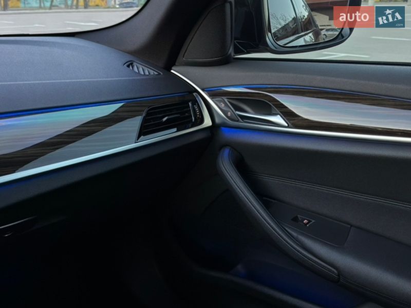 Седан BMW 5 Series 2017 в Києві