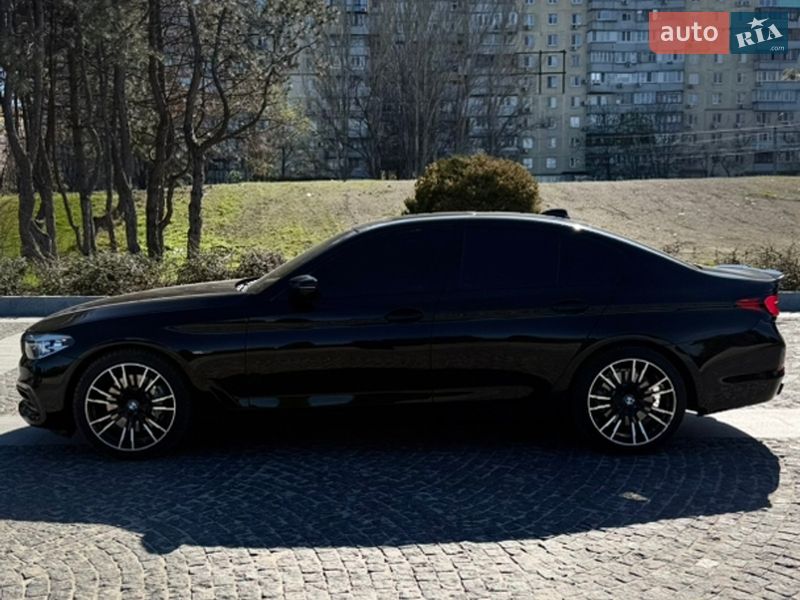 Седан BMW 5 Series 2018 в Днепре фото 4 Седан BMW 5 Series 2018 в Днепре