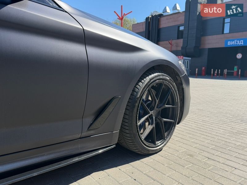 Седан BMW 5 Series 2017 в Києві