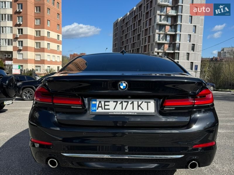 Седан BMW 5 Series 2019 в Дніпрі