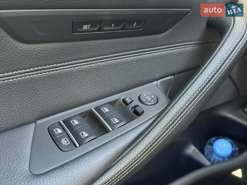 Седан BMW 5 Series 2019 в Дніпрі