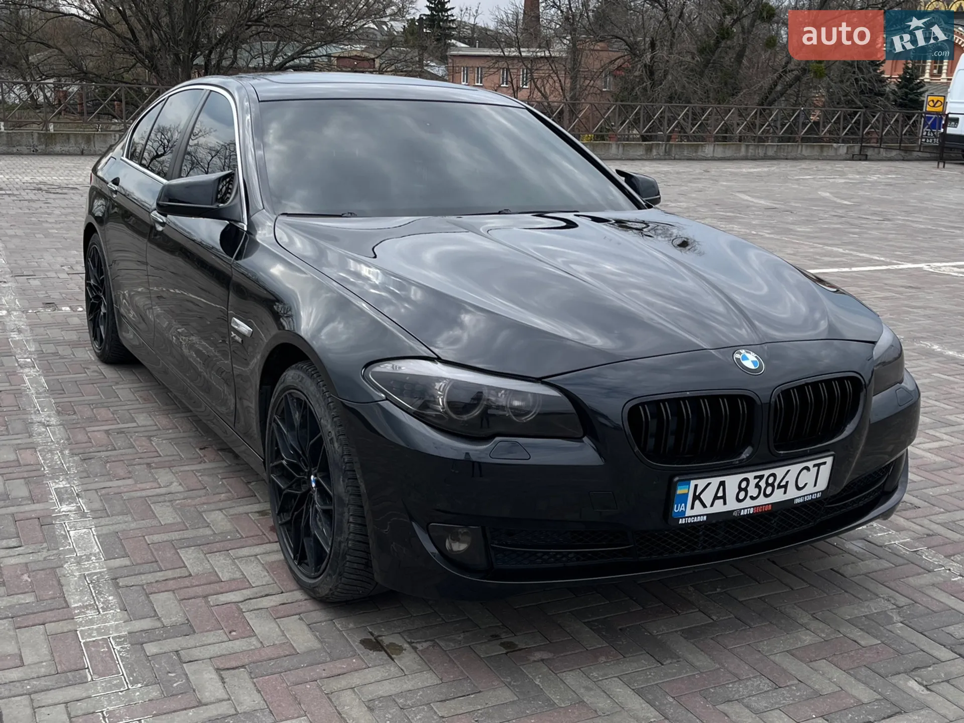 2011 BMW 5er - мініатюра 3