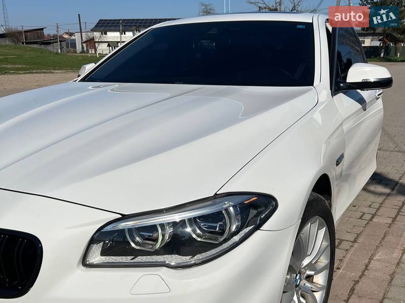 Седан BMW 5 Series 2015 в Івано-Франківську