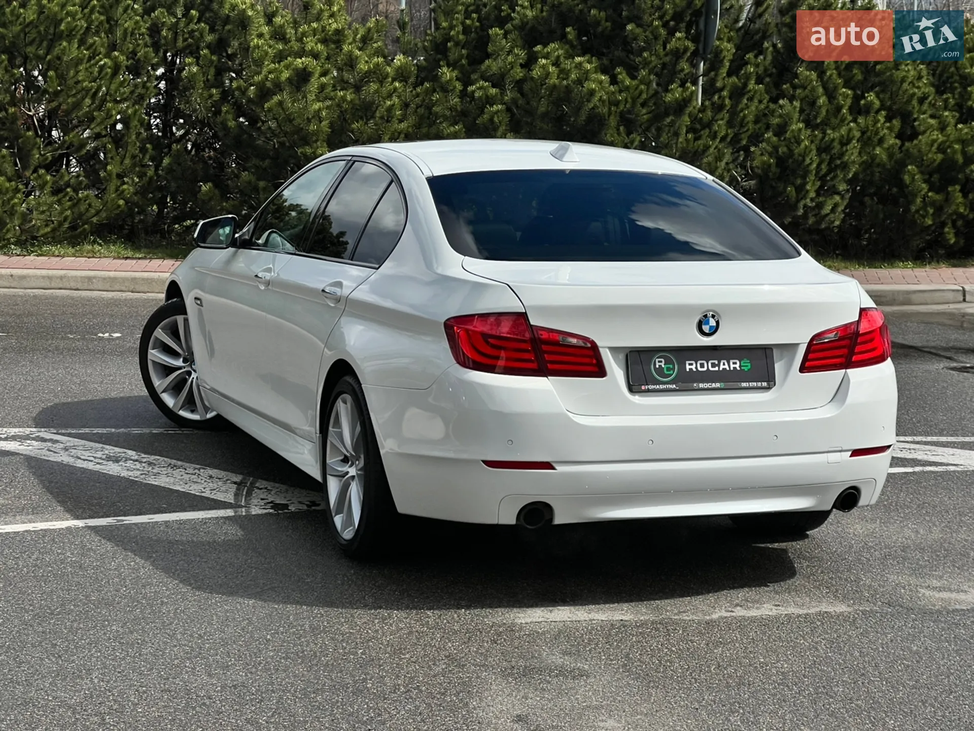 2010 BMW 5er - мініатюра 16