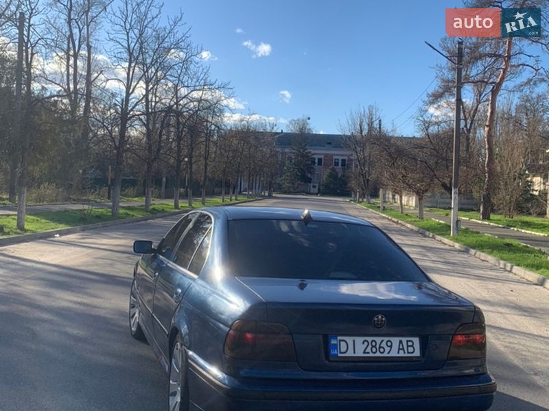 Седан BMW 5 Series 1995 в Дергачах