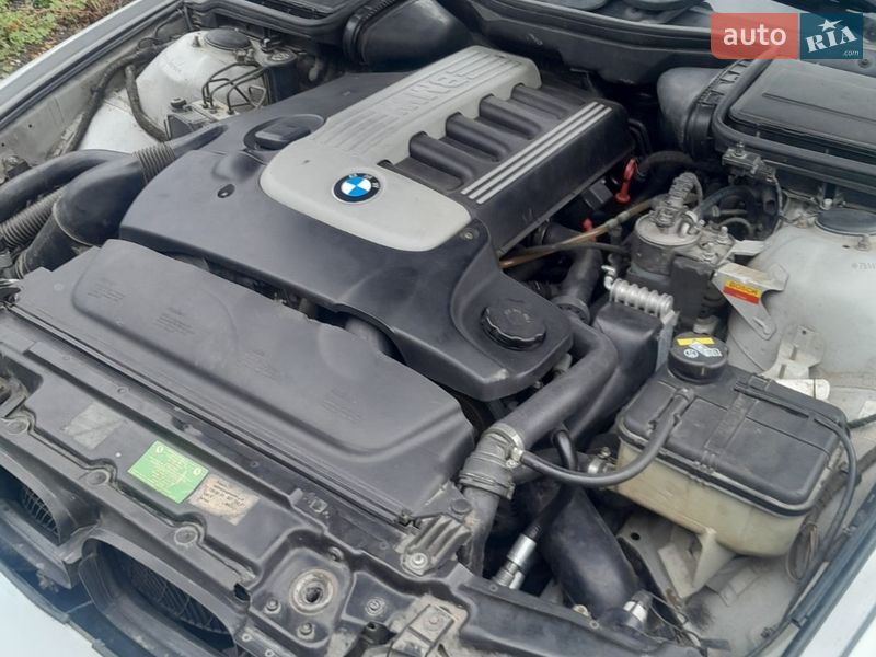 Седан BMW 5 Series 2001 в Тернополі