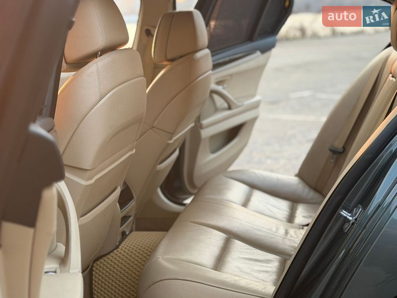 Седан BMW 5 Series 2011 в Києві