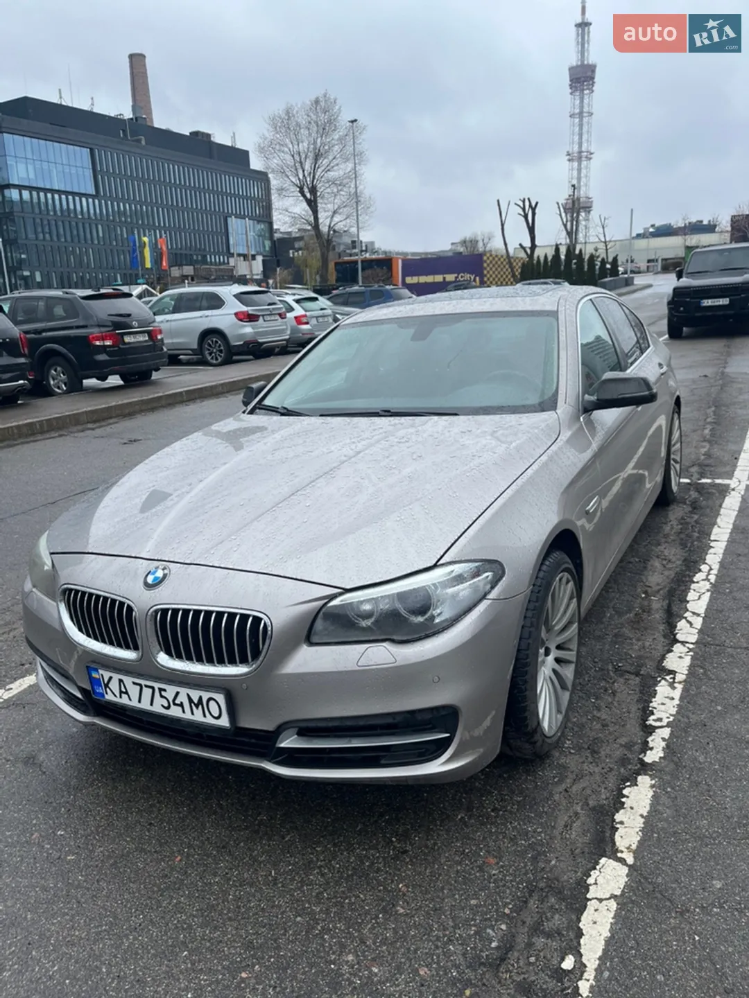 2013 BMW 5er - мініатюра 2
