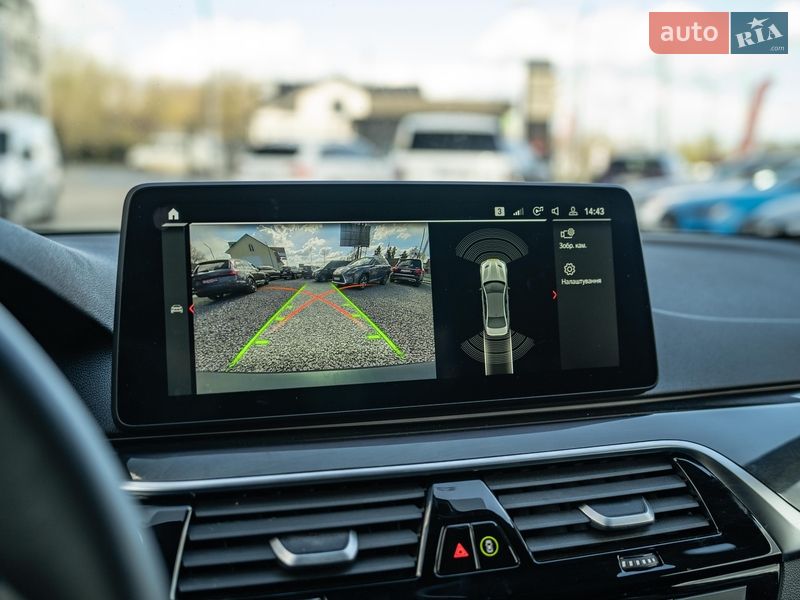 Седан BMW 5 Series 2017 в Чернівцях