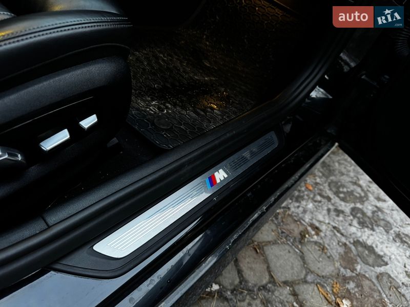 Седан BMW 5 Series 2017 в Львові