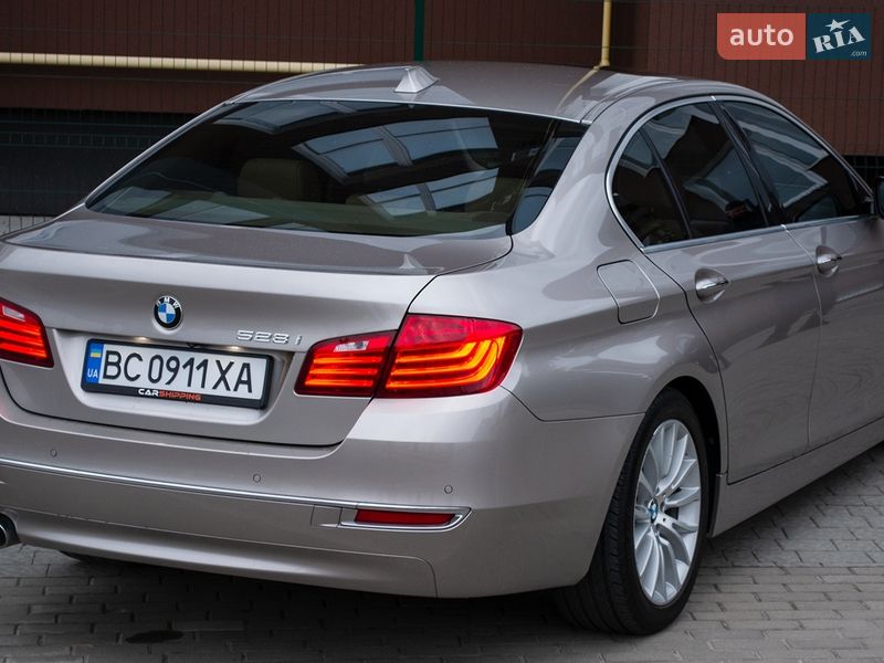 Седан BMW 5 Series 2014 в Києві