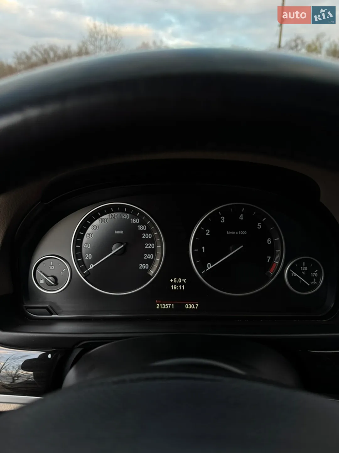 2011 BMW 5er - мініатюра 18