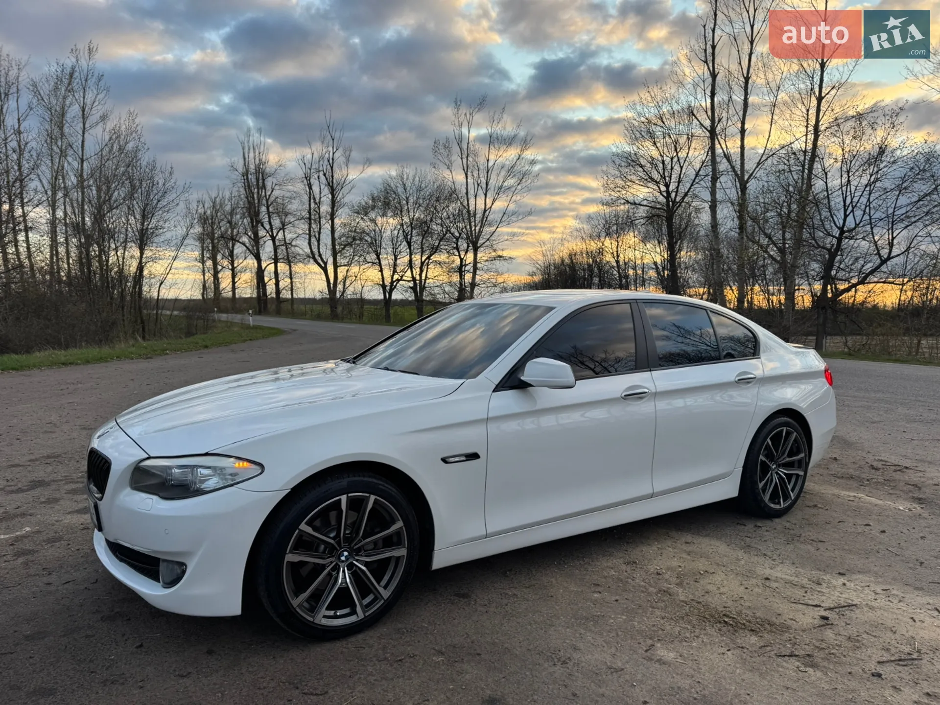 2011 BMW 5er - мініатюра 4