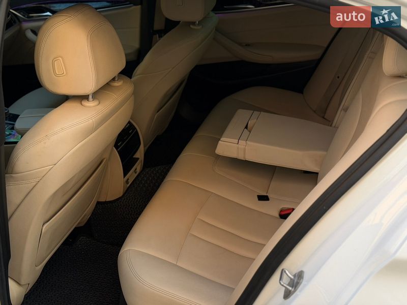 Седан BMW 5 Series 2017 в Ивано-Франковске