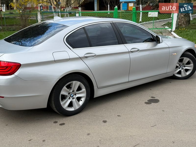 Седан BMW 5 Series 2012 в Дрогобичі