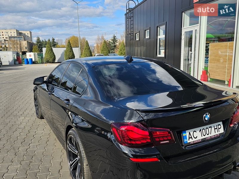 Седан BMW 5 Series 2012 в Ковелі