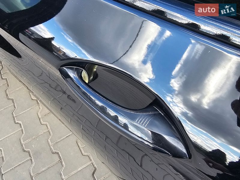 Седан BMW 5 Series 2012 в Ковелі