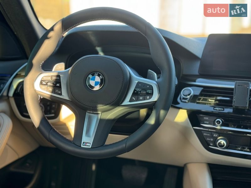Седан BMW 5 Series 2018 в Рівному