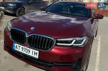Седан BMW 5 Series 2022 в Буковеле