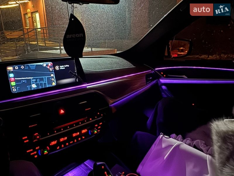 Седан BMW 5 Series 2017 в Києві