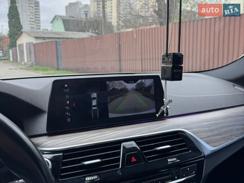 Седан BMW 5 Series 2017 в Києві