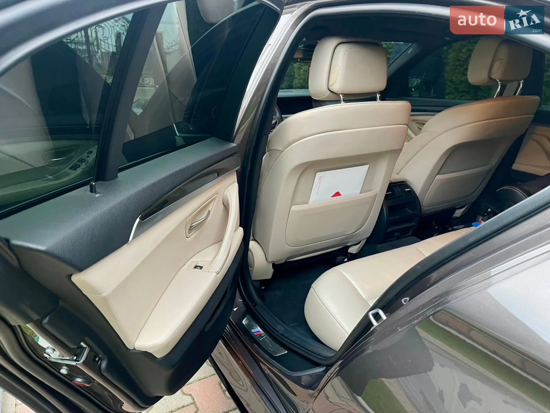 2013 BMW 5er - мініатюра 22