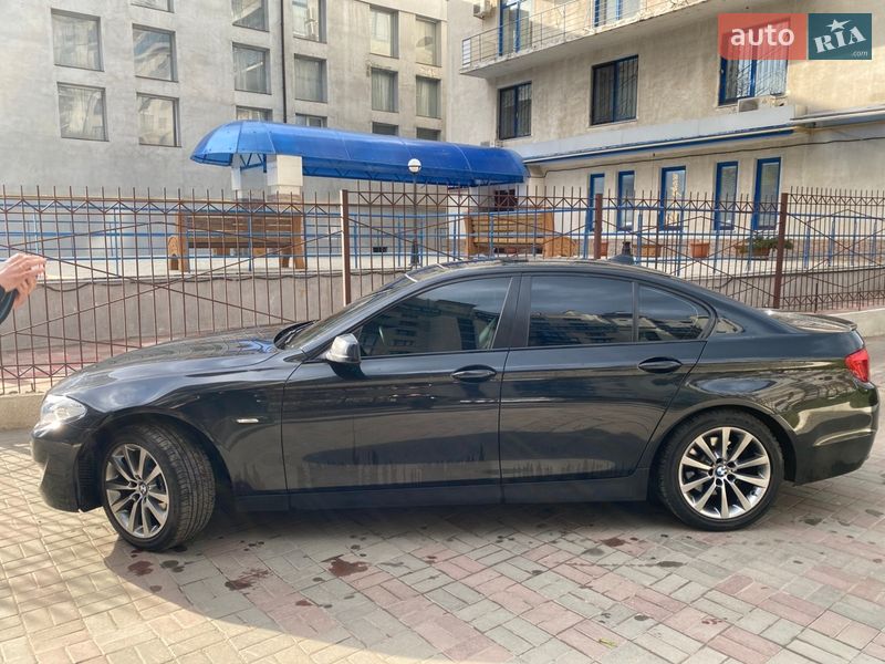 Седан BMW 5 Series 2012 в Одессе