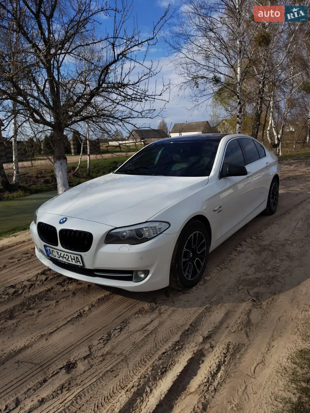 2011 BMW 5er - мініатюра 3