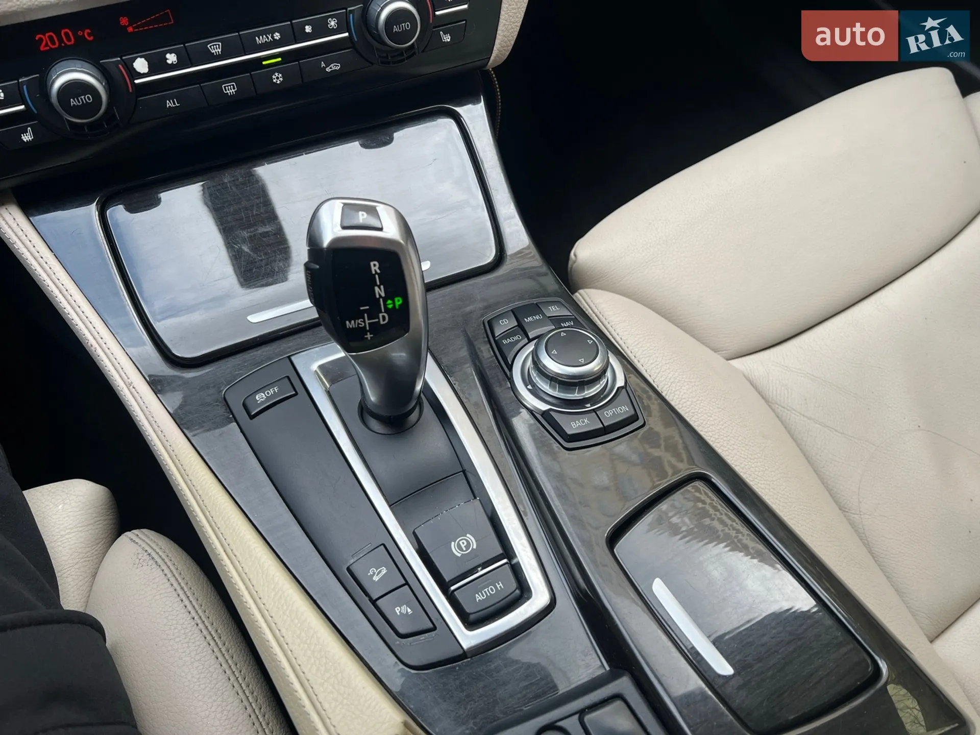 2011 BMW 5er - мініатюра 28