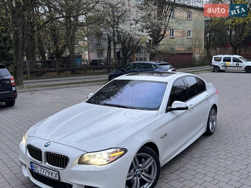 Седан BMW 5 Series 2015 в Львові