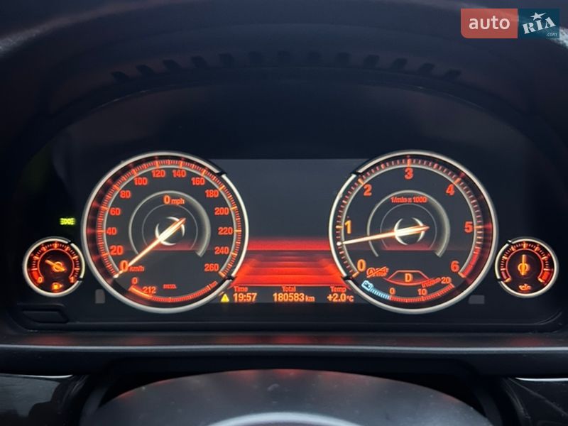 Седан BMW 5 Series 2015 в Львові