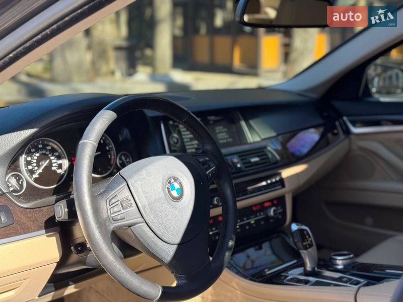 Седан BMW 5 Series 2014 в Трускавце фото 38 Седан BMW 5 Series 2014 в Трускавце