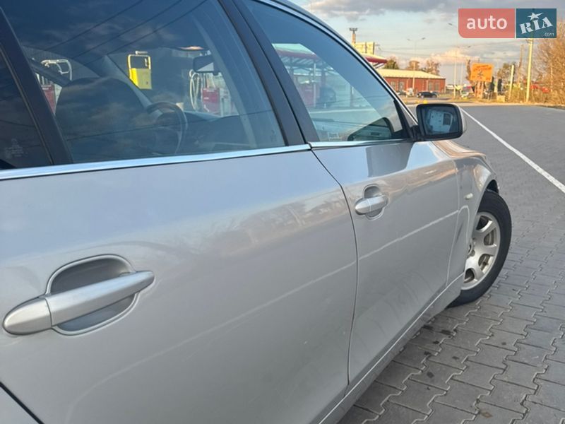 Седан BMW 5 Series 2004 в Виннице