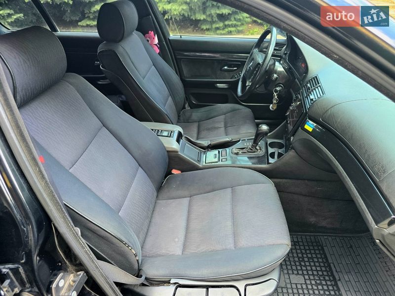 Седан BMW 5 Series 1998 в Харькове