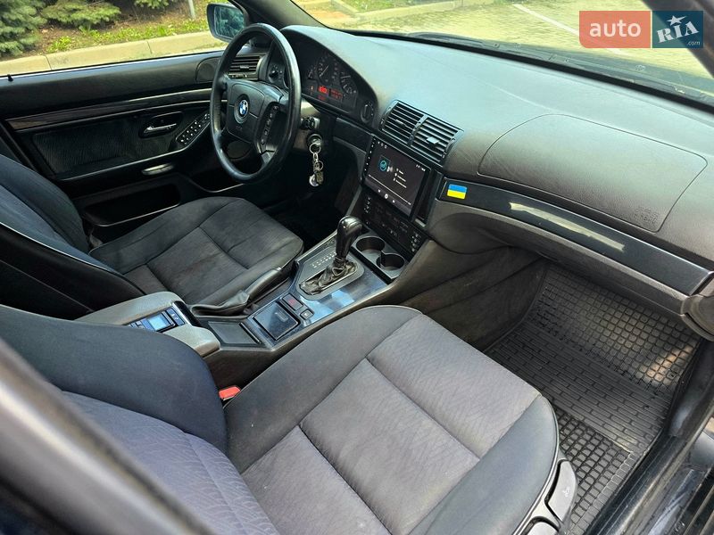 Седан BMW 5 Series 1998 в Харькове