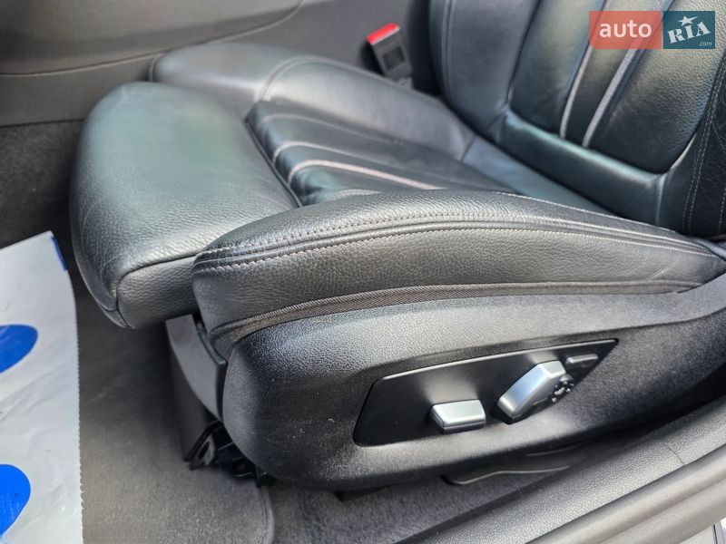 Седан BMW 5 Series 2020 в Полтаві