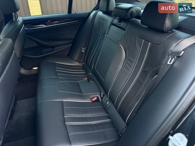 Седан BMW 5 Series 2017 в Полтаві