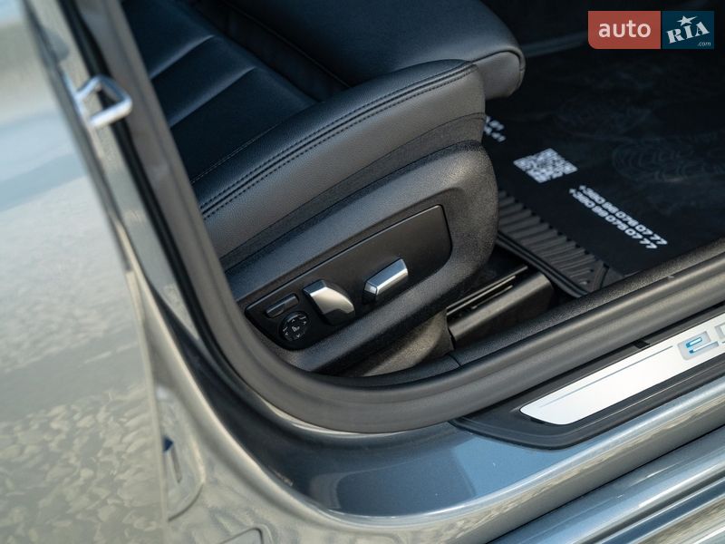 Седан BMW 5 Series 2018 в Чернівцях