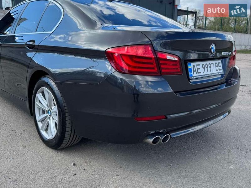 Седан BMW 5 Series 2012 в Кривому Розі