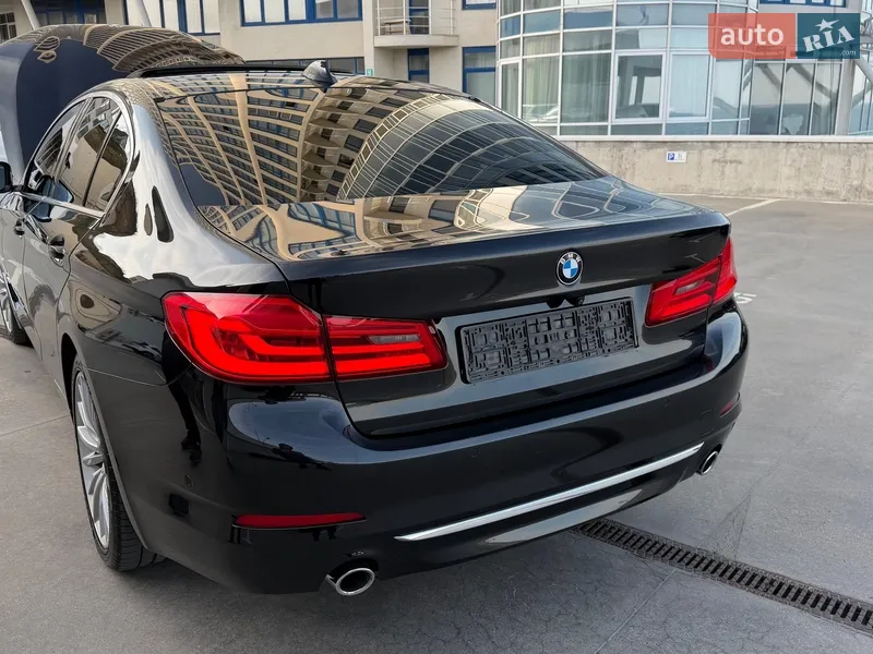 BMW 5 Series 2020 VIN WBAJD11030CE18404 фото оголошення 10 з 63