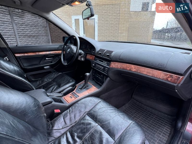 Седан BMW 5 Series 1998 в Харькове