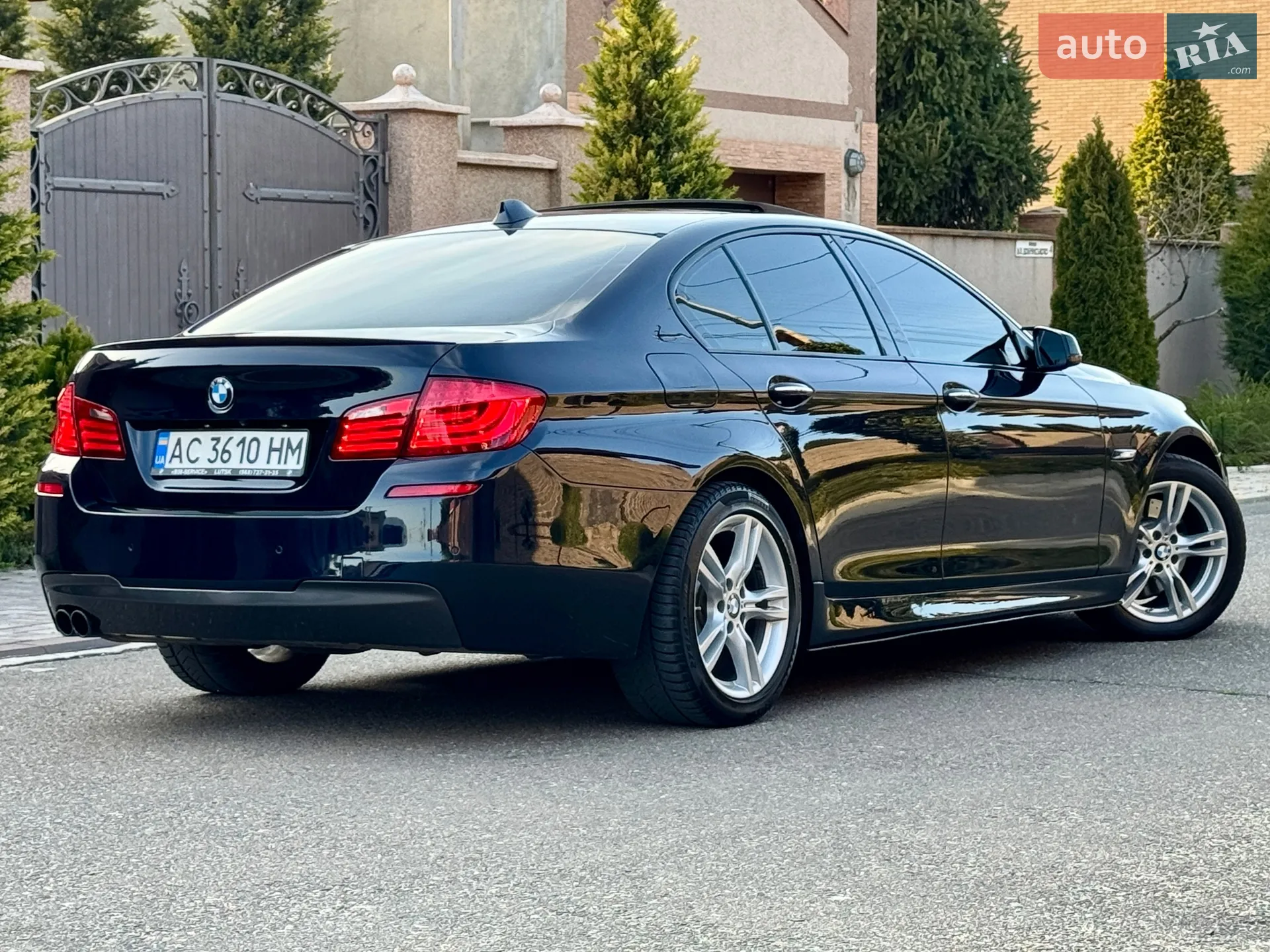2011 BMW 5er - мініатюра 19
