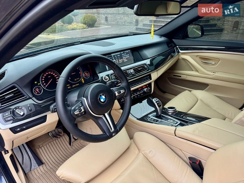 Седан BMW 5 Series 2011 в Одессе