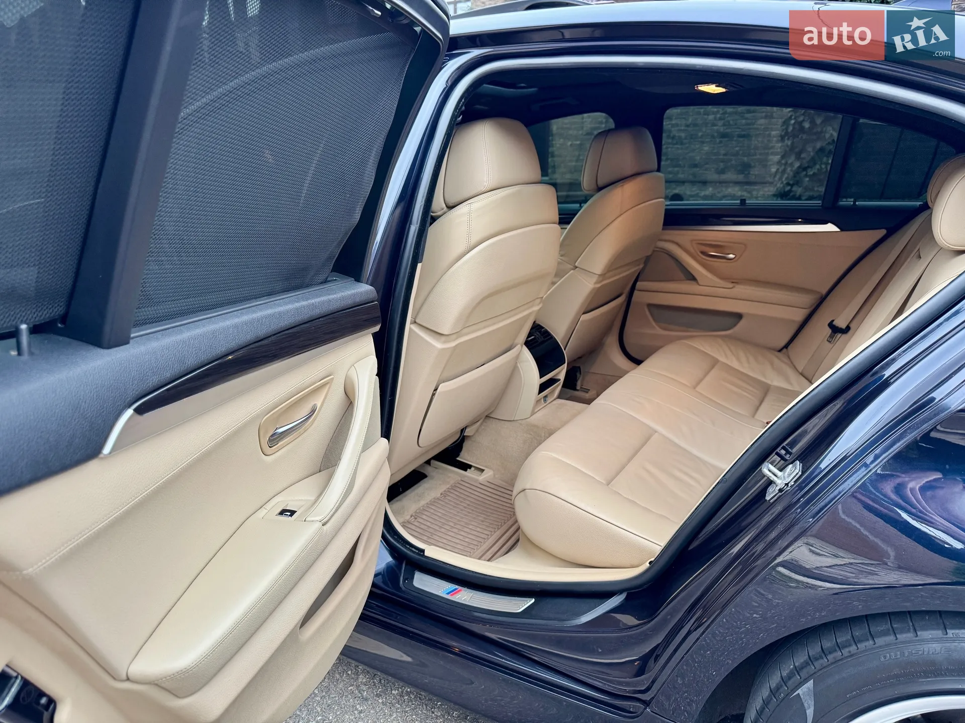 2011 BMW 5er - мініатюра 39
