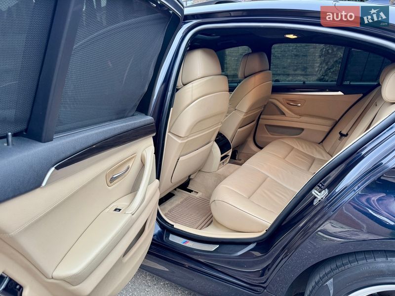 Седан BMW 5 Series 2011 в Одессе