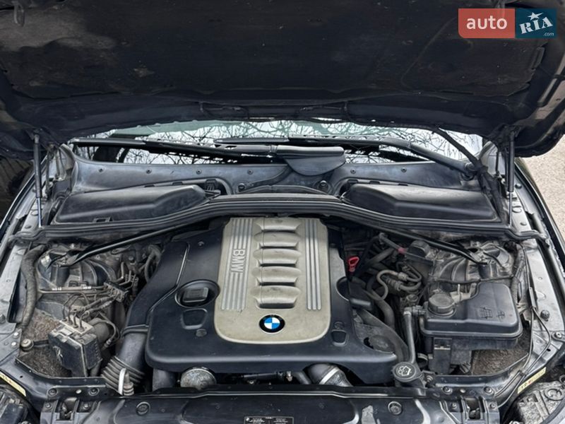 Седан BMW 5 Series 2004 в Ржищеве фото 12 Седан BMW 5 Series 2004 в Ржищеве